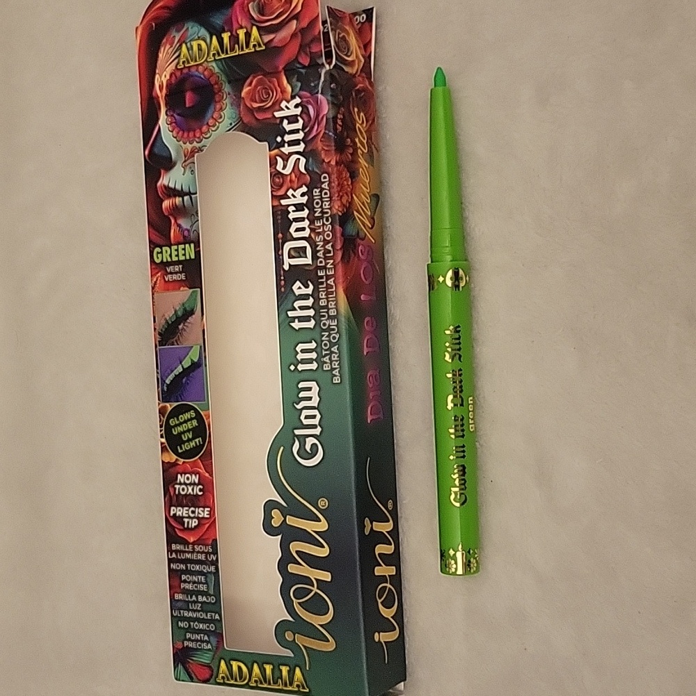Womean's Liner. Glow In The Dark.